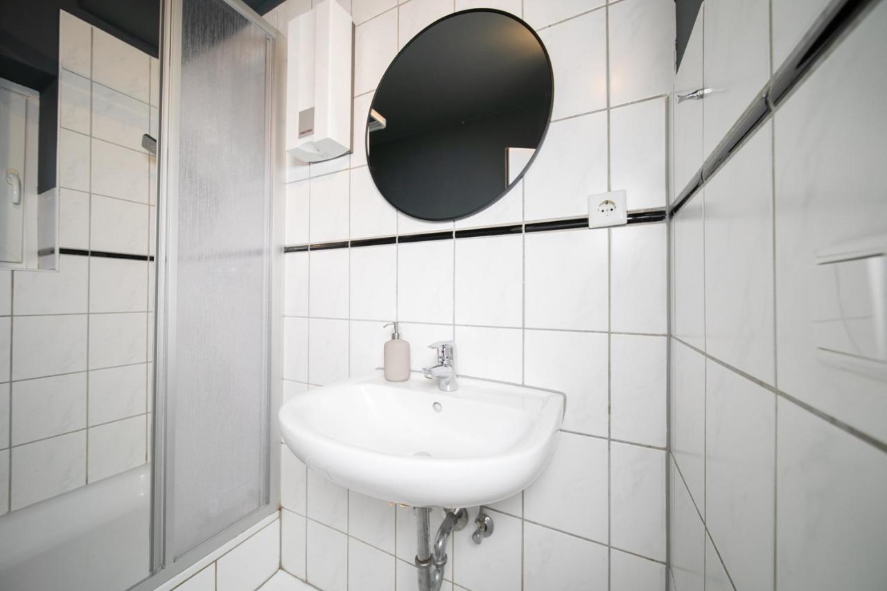 Favorite Stays - Suite And More - Westfeld Neuss Dış mekan fotoğraf